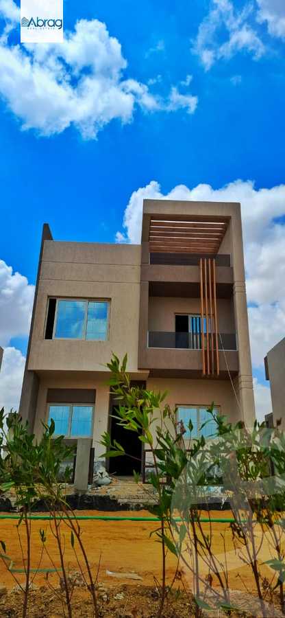 https://aqarmap.com.eg/en/listing/6098659-for-sale-cairo-el-sheikh-zayed-city-lshykh-zyd-ljdyd-kmbwnd-mwntny-yfrst-fyw-llttwyr-l-qry