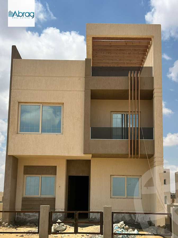 https://aqarmap.com.eg/en/listing/6098659-for-sale-cairo-el-sheikh-zayed-city-lshykh-zyd-ljdyd-kmbwnd-mwntny-yfrst-fyw-llttwyr-l-qry