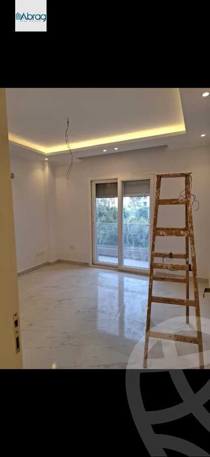 https://aqarmap.com.eg/ar/listing/6161493-for-sale-cairo-el-sheikh-zayed-city-compounds-zayed-dunes