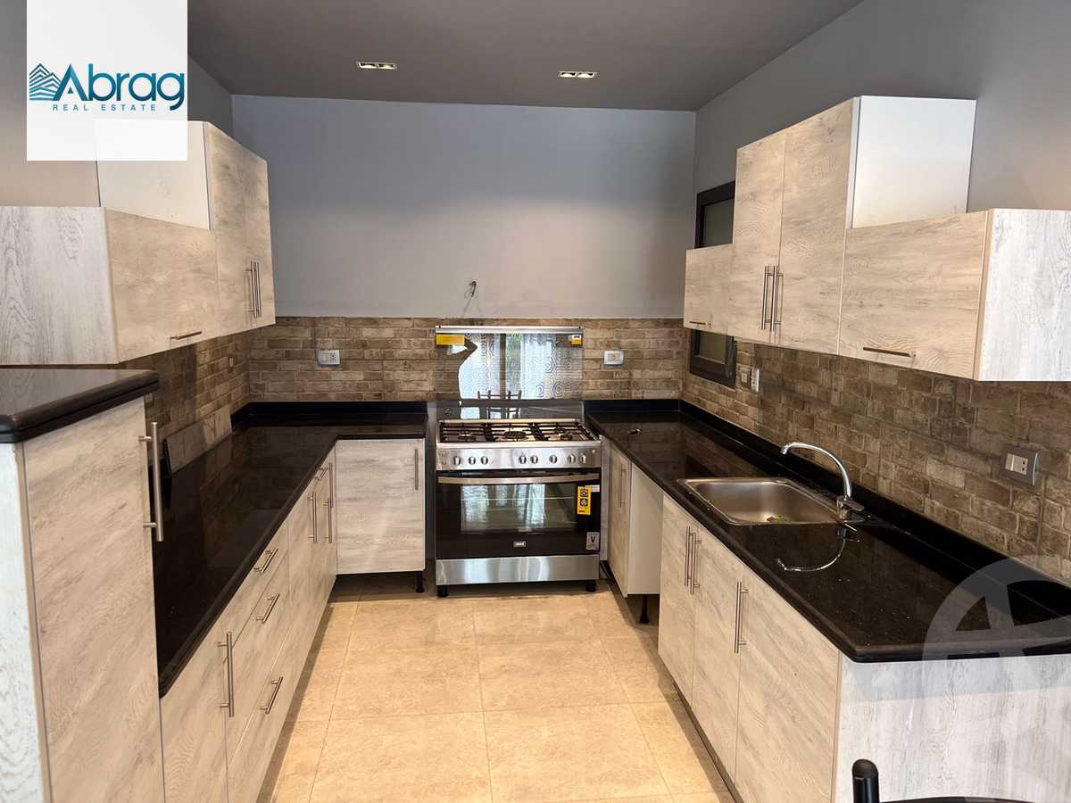 https://aqarmap.com.eg/en/listing/6215508-for-rent-cairo-el-sheikh-zayed-city-compounds-kmbwnd-wyst-twn-swdyk
