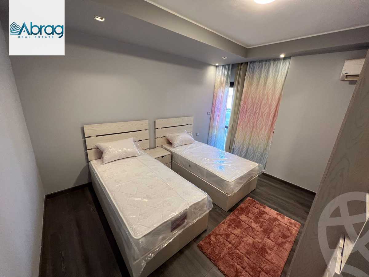 https://aqarmap.com.eg/en/listing/6215508-for-rent-cairo-el-sheikh-zayed-city-compounds-kmbwnd-wyst-twn-swdyk