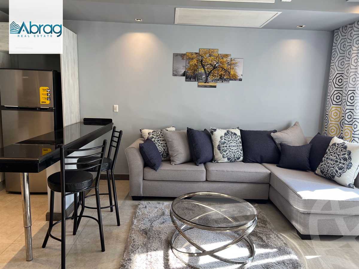 https://aqarmap.com.eg/en/listing/6215508-for-rent-cairo-el-sheikh-zayed-city-compounds-kmbwnd-wyst-twn-swdyk