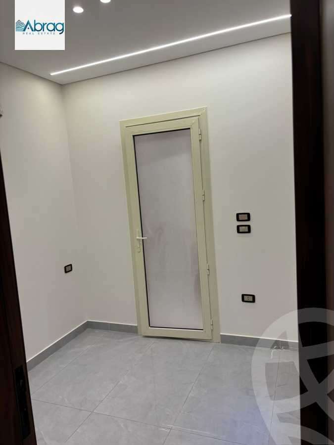 https://aqarmap.com.eg/ar/listing/6258686-for-rent-cairo-6th-of-october-compounds-october-plaza