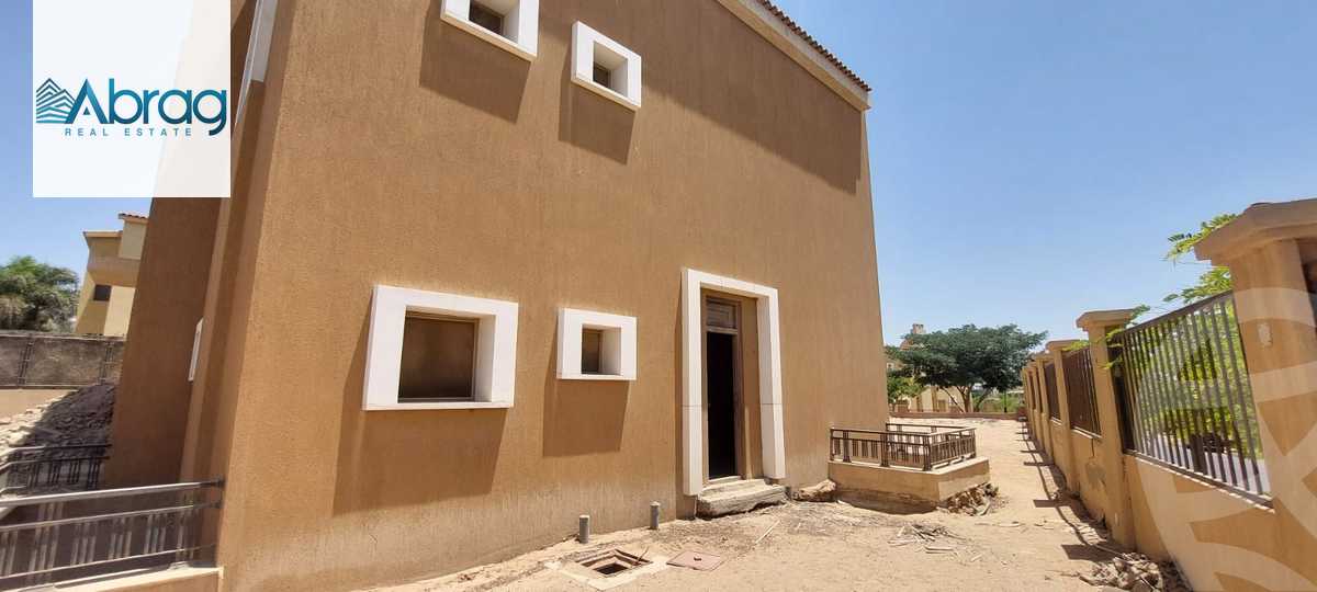 https://aqarmap.com.eg/en/listing/6295088-for-sale-cairo-el-sheikh-zayed-city-compounds-kmbwnd-ljry-swdyk