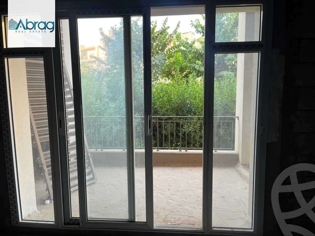 https://aqarmap.com.eg/en/listing/6300065-for-sale-cairo-6th-of-october-compounds-october-plaza