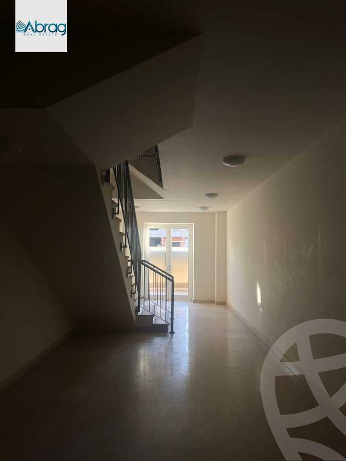 https://aqarmap.com.eg/en/listing/6376606-for-sale-cairo-6th-of-october-compounds-october-plaza