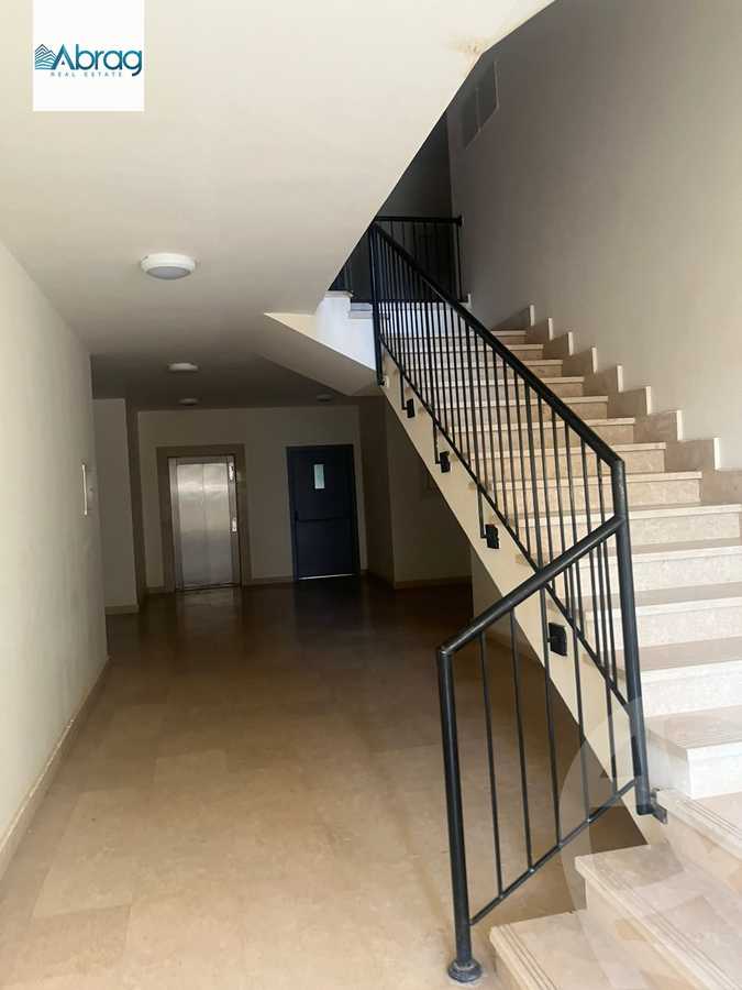 https://aqarmap.com.eg/en/listing/6376606-for-sale-cairo-6th-of-october-compounds-october-plaza
