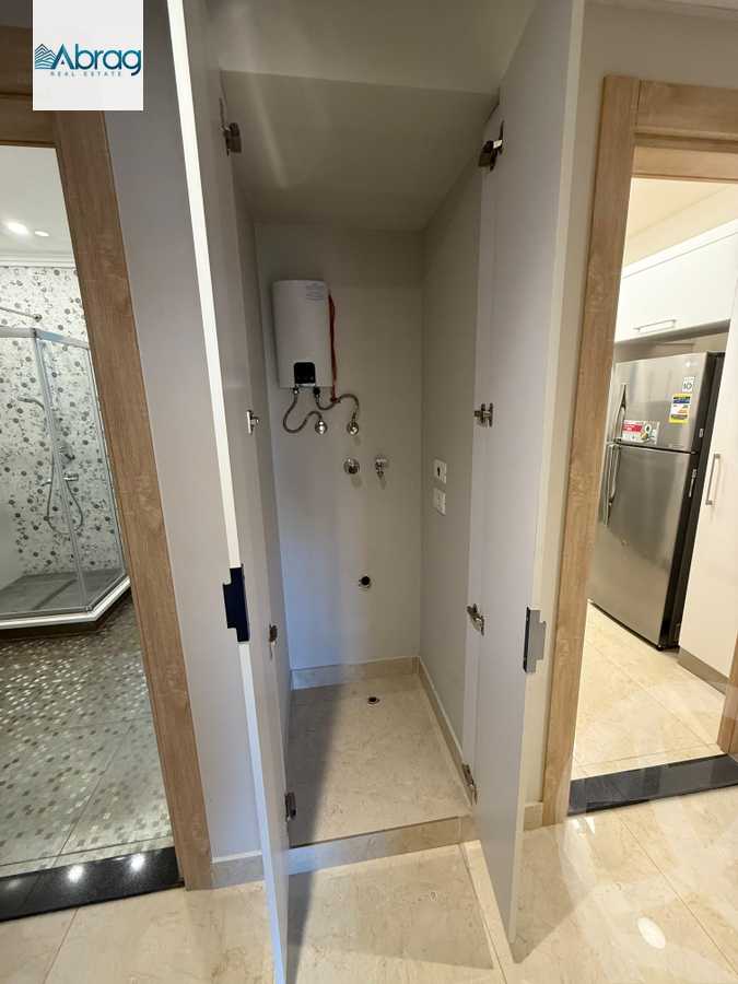 https://aqarmap.com.eg/ar/listing/6378402-for-rent-cairo-6th-of-october-compounds-october-plaza