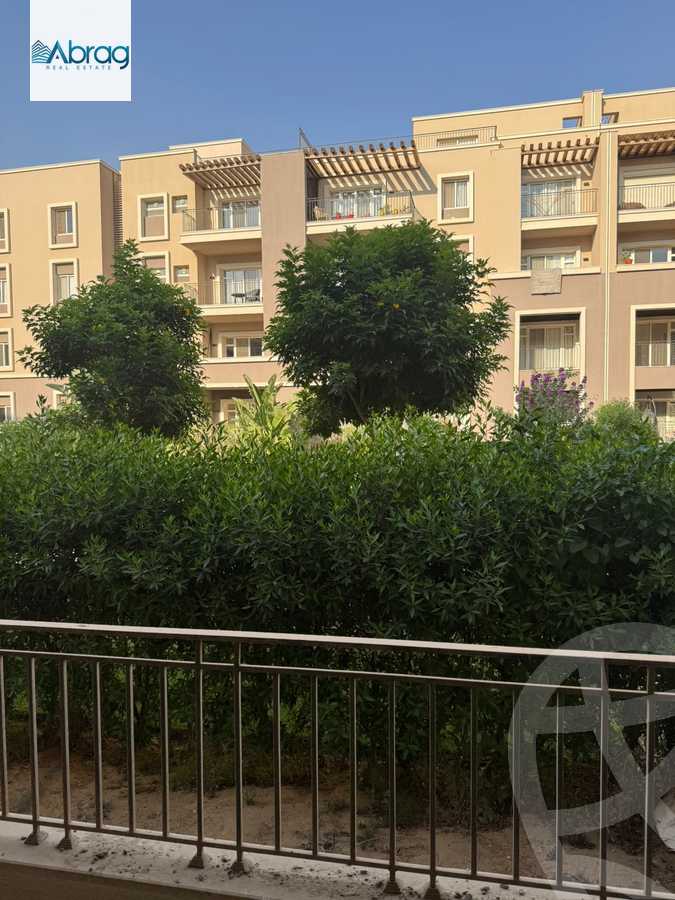 https://aqarmap.com.eg/en/listing/6378411-for-sale-cairo-6th-of-october-compounds-october-plaza