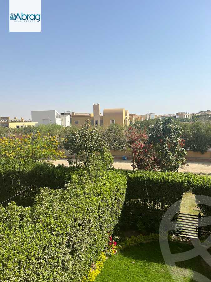 https://aqarmap.com.eg/en/listing/6379031-for-sale-cairo-el-sheikh-zayed-city-compounds-casa