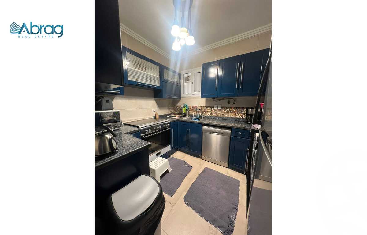 https://aqarmap.com.eg/en/listing/6396837-for-sale-cairo-el-sheikh-zayed-city-el-hay-elsabeaa-lhy-lsb