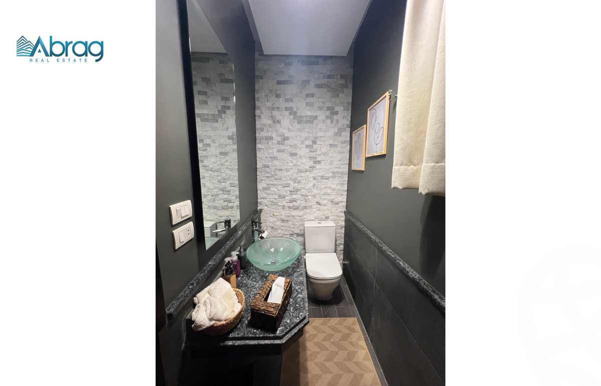 https://aqarmap.com.eg/en/listing/6396837-for-sale-cairo-el-sheikh-zayed-city-el-hay-elsabeaa-lhy-lsb