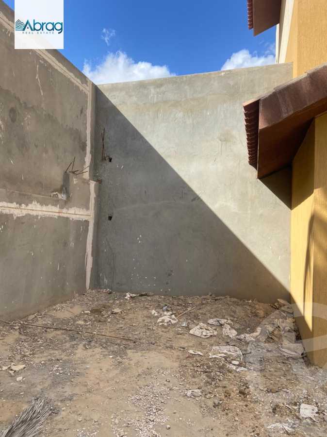 https://aqarmap.com.eg/en/listing/6421041-for-sale-cairo-el-sheikh-zayed-city-compounds-roaya-compound-zayed