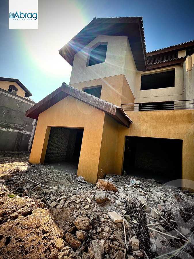 https://aqarmap.com.eg/en/listing/6421041-for-sale-cairo-el-sheikh-zayed-city-compounds-roaya-compound-zayed