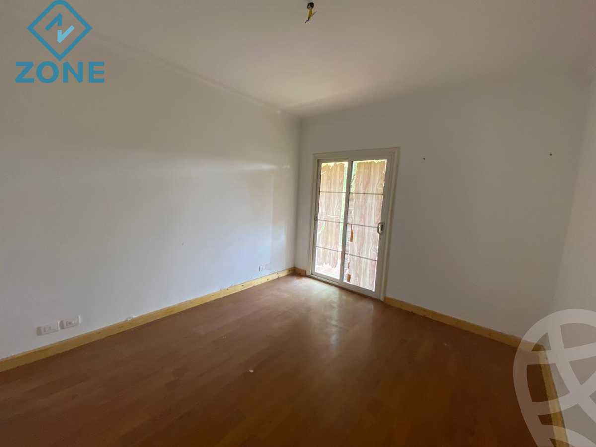 https://aqarmap.com.eg/ar/listing/3834709-for-rent-cairo-new-cairo-madinaty-lmntq-lwl-fylt-first-zone-villas