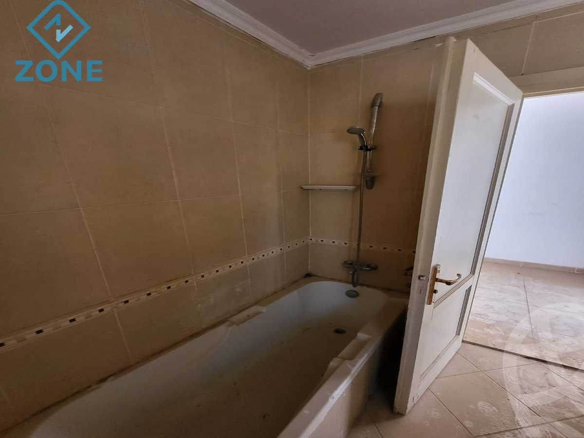 https://aqarmap.com.eg/ar/listing/3904070-for-rent-cairo-mdynty-first-zone-buildings-metro-roundabout
