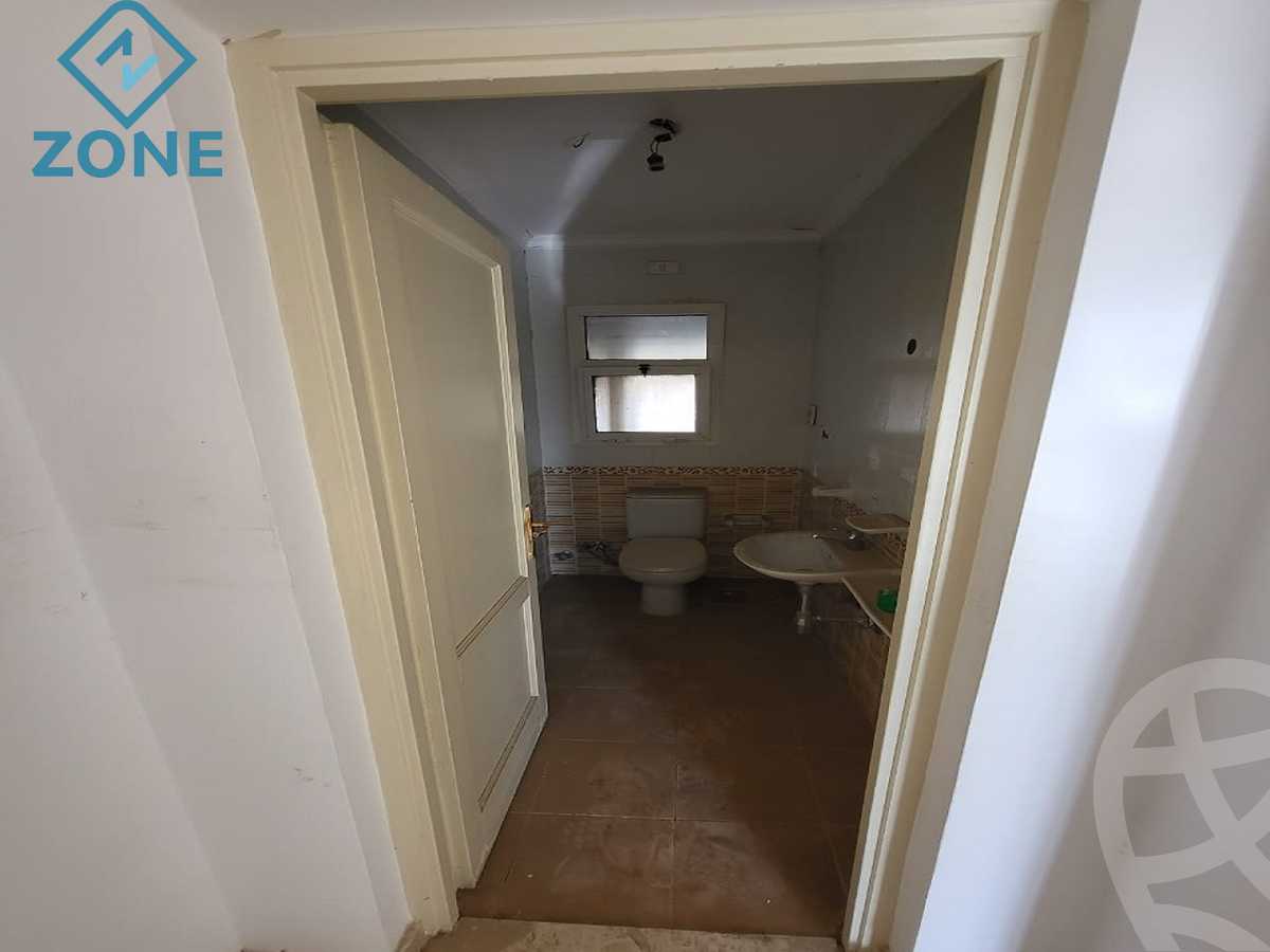 https://aqarmap.com.eg/ar/listing/3904070-for-rent-cairo-mdynty-first-zone-buildings-metro-roundabout