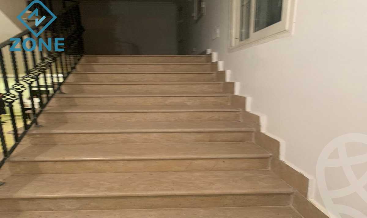 https://aqarmap.com.eg/ar/listing/3992807-for-rent-cairo-new-cairo-madinaty-lmntq-lwl-fylt-first-zone-villas