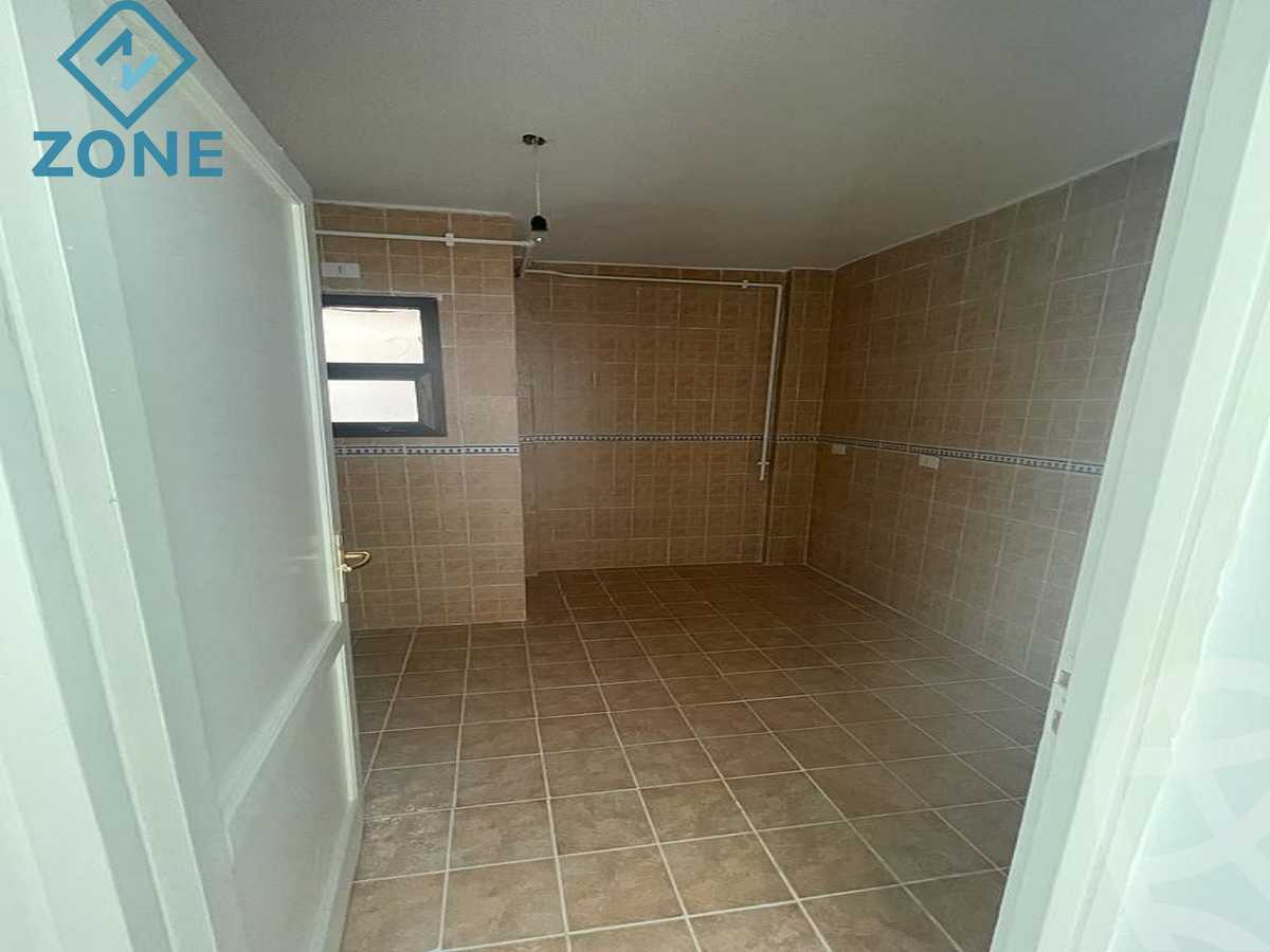 https://aqarmap.com.eg/ar/listing/4013283-for-sale-cairo-new-cairo-lrhb-city-phase-7