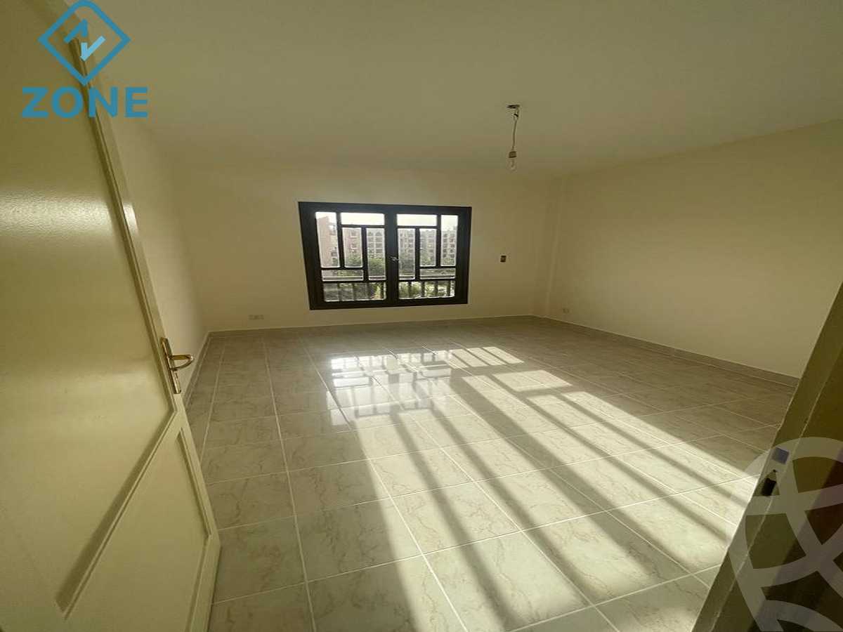 https://aqarmap.com.eg/ar/listing/4013283-for-sale-cairo-new-cairo-lrhb-city-phase-7