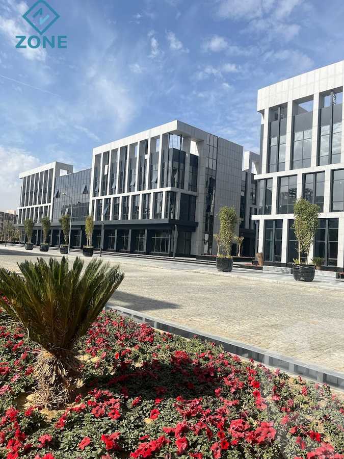 https://aqarmap.com.eg/ar/listing/4179355-for-sale-cairo-new-cairo-madinaty-etast-hub-mall-tmg