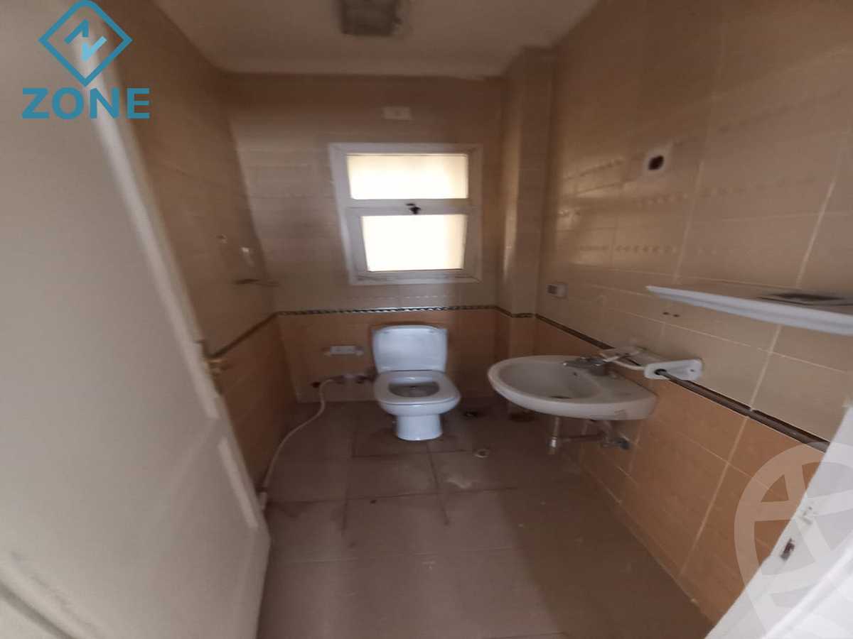 https://aqarmap.com.eg/ar/listing/4196355-for-sale-cairo-mdynty-first-zone-buildings-metro-roundabout