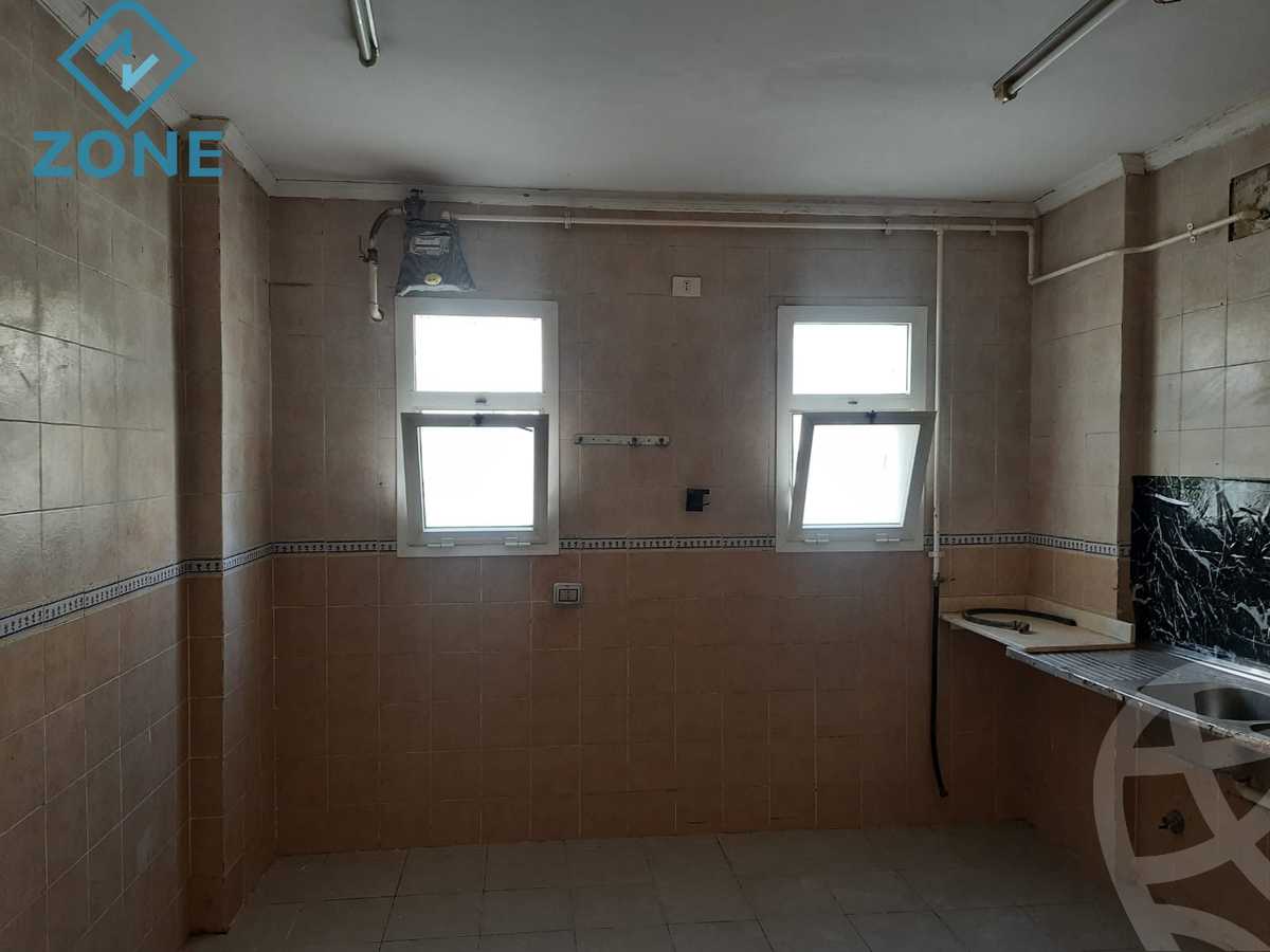 https://aqarmap.com.eg/ar/listing/4216935-for-sale-cairo-mdynty-first-zone-buildings-first-zone-buildings