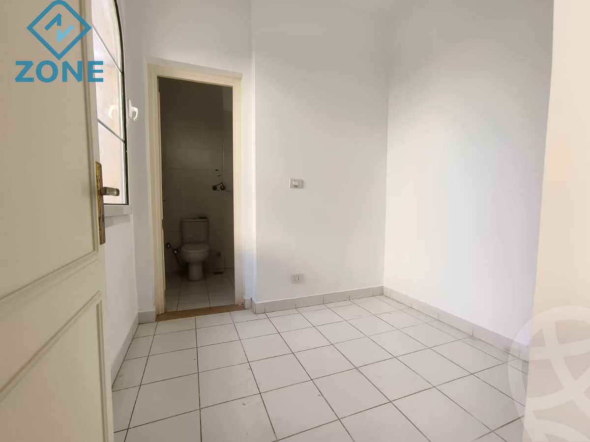 https://aqarmap.com.eg/ar/listing/4376276-for-sale-cairo-new-cairo-madinaty-lmntq-lthnyh-fylt-second-zone-villas
