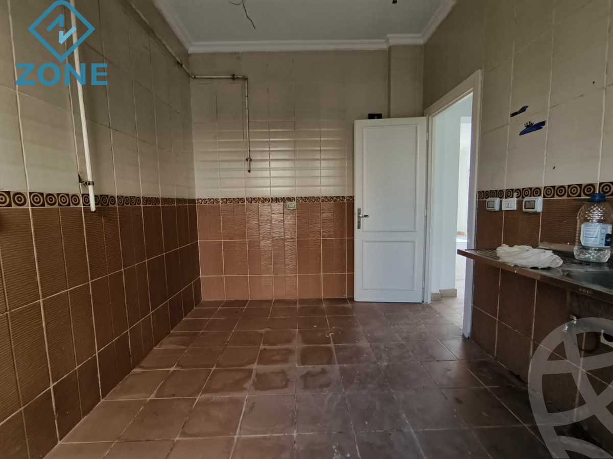 https://aqarmap.com.eg/ar/listing/4376276-for-sale-cairo-new-cairo-madinaty-lmntq-lthnyh-fylt-second-zone-villas