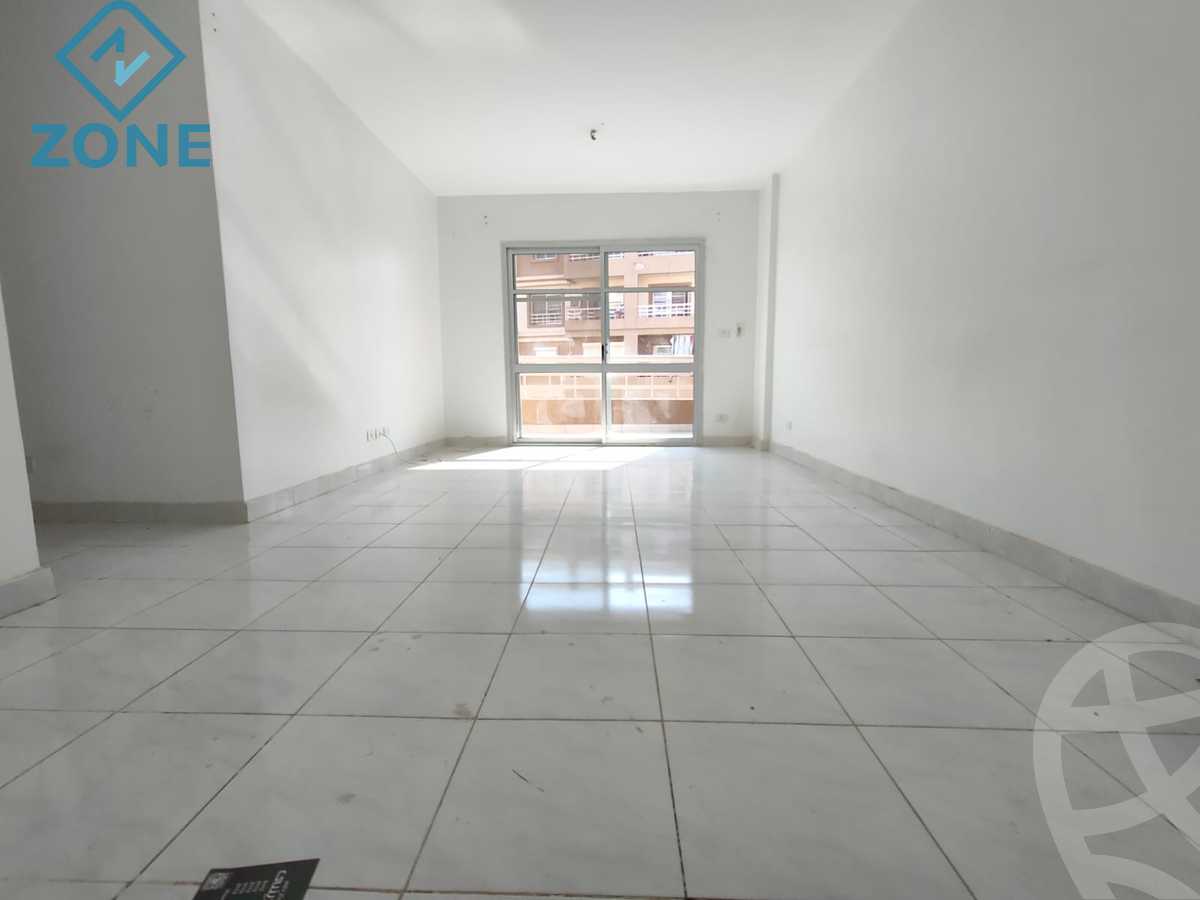 https://aqarmap.com.eg/en/listing/6017990-for-sale-cairo-new-cairo-madinaty-sixth-zone-buildings-ragab-sons