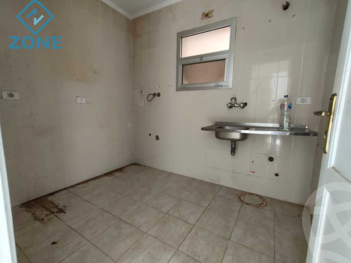 https://aqarmap.com.eg/en/listing/6017990-for-sale-cairo-new-cairo-madinaty-sixth-zone-buildings-ragab-sons