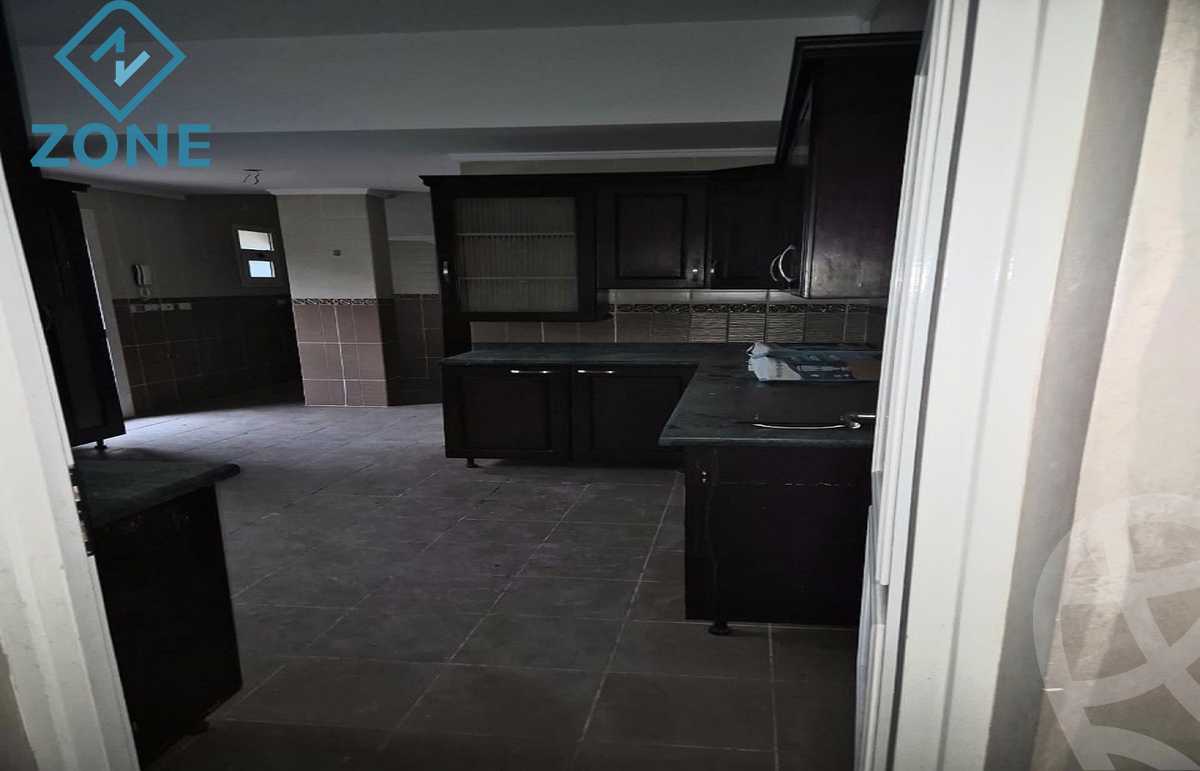 https://aqarmap.com.eg/en/listing/6041734-for-sale-cairo-new-cairo-madinaty-lmntq-lwl-fylt-talaat-mostafa-rd