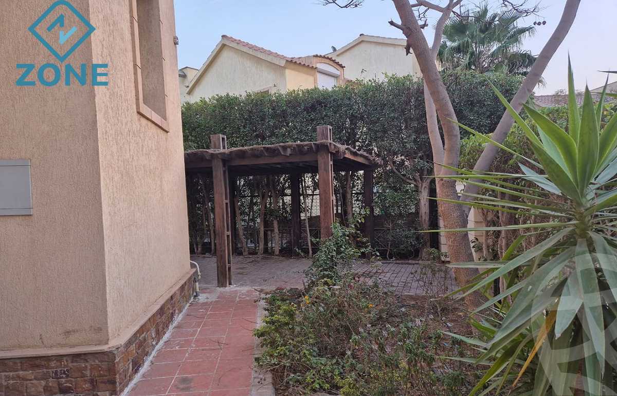 https://aqarmap.com.eg/en/listing/6041734-for-sale-cairo-new-cairo-madinaty-lmntq-lwl-fylt-talaat-mostafa-rd