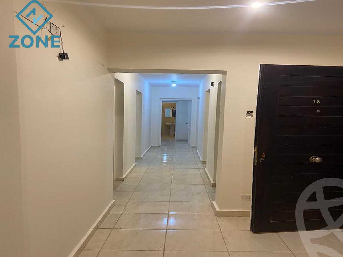 https://aqarmap.com.eg/en/listing/6042717-for-sale-cairo-new-cairo-madinaty-first-zone-buildings-17th-st.