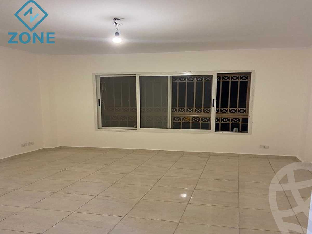 https://aqarmap.com.eg/en/listing/6042717-for-sale-cairo-new-cairo-madinaty-first-zone-buildings-17th-st.