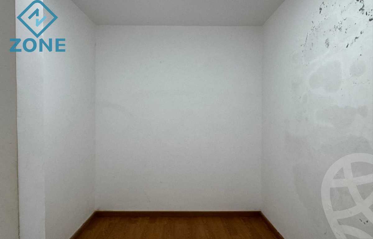 https://aqarmap.com.eg/ar/listing/6051975-for-rent-cairo-new-cairo-madinaty-lmntq-lthnyh-fylt-tryq-tl-t-mstf