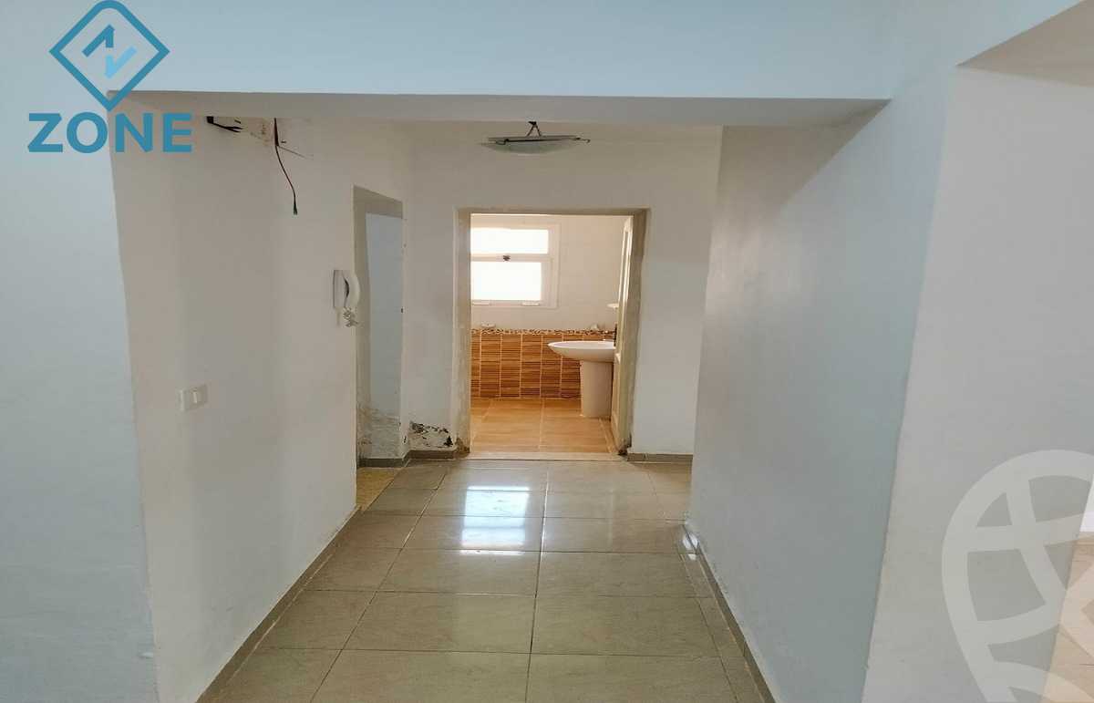 https://aqarmap.com.eg/ar/listing/6056056-for-rent-cairo-new-cairo-madinaty-first-zone-buildings-madinaty-road