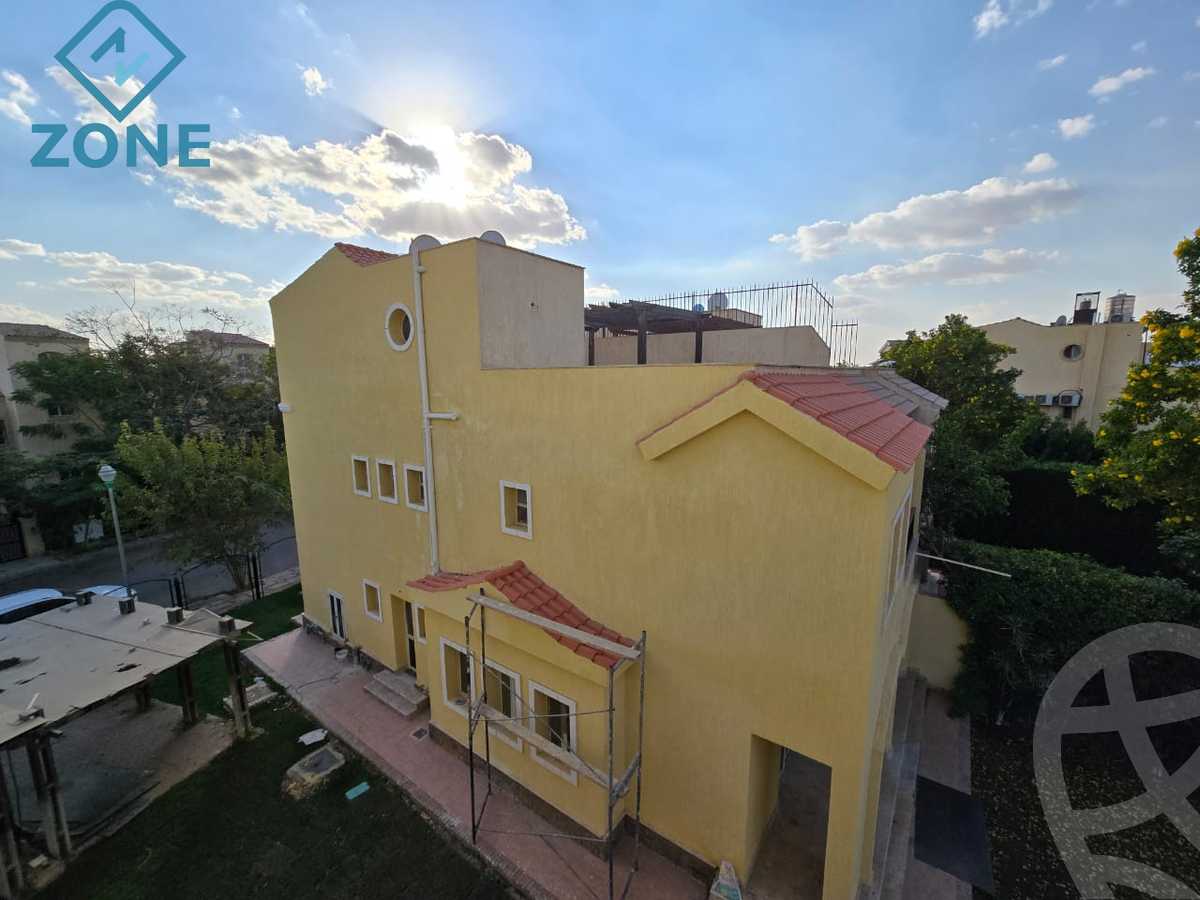 https://aqarmap.com.eg/en/listing/6056644-for-sale-cairo-new-cairo-madinaty-lmntq-lwl-fylt-talaat-mostafa-rd