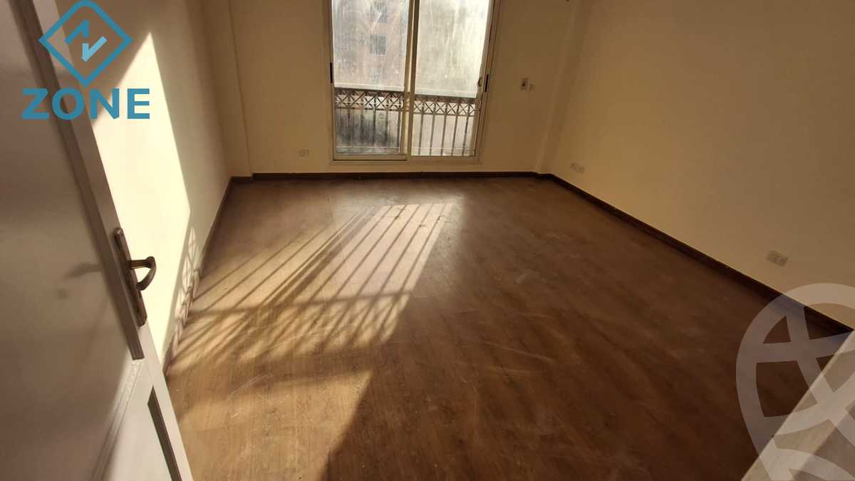https://aqarmap.com.eg/en/listing/6058763-for-sale-cairo-new-cairo-madinaty-first-zone-buildings-13th-st.