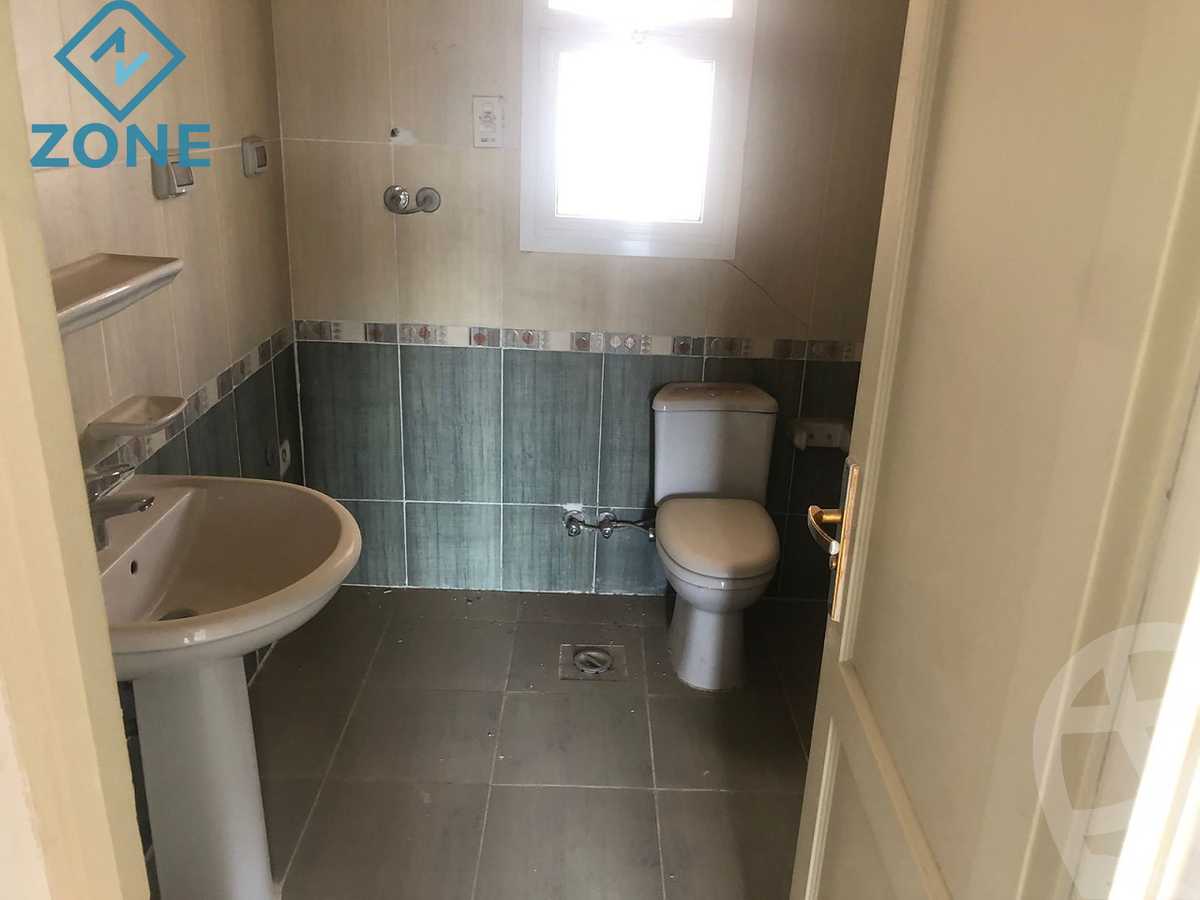 https://aqarmap.com.eg/en/listing/6059174-for-sale-cairo-new-cairo-madinaty-first-zone-buildings-17th-st.