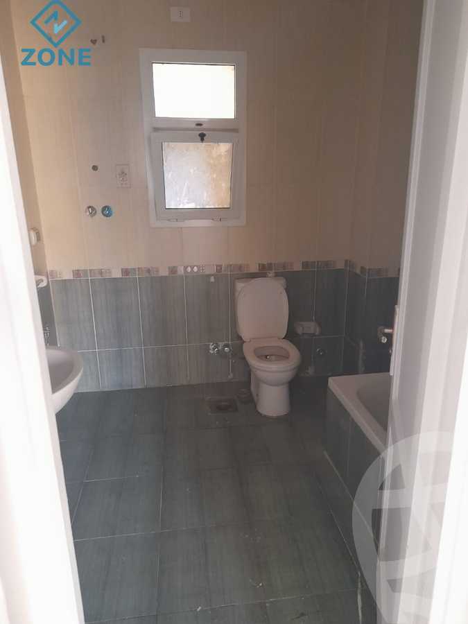 https://aqarmap.com.eg/en/listing/6059174-for-sale-cairo-new-cairo-madinaty-first-zone-buildings-17th-st.