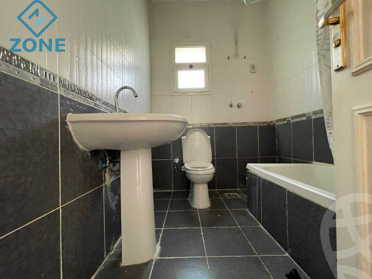 https://aqarmap.com.eg/en/listing/6067036-for-sale-cairo-new-cairo-madinaty-lmntq-lwl-fylt-madinaty-road