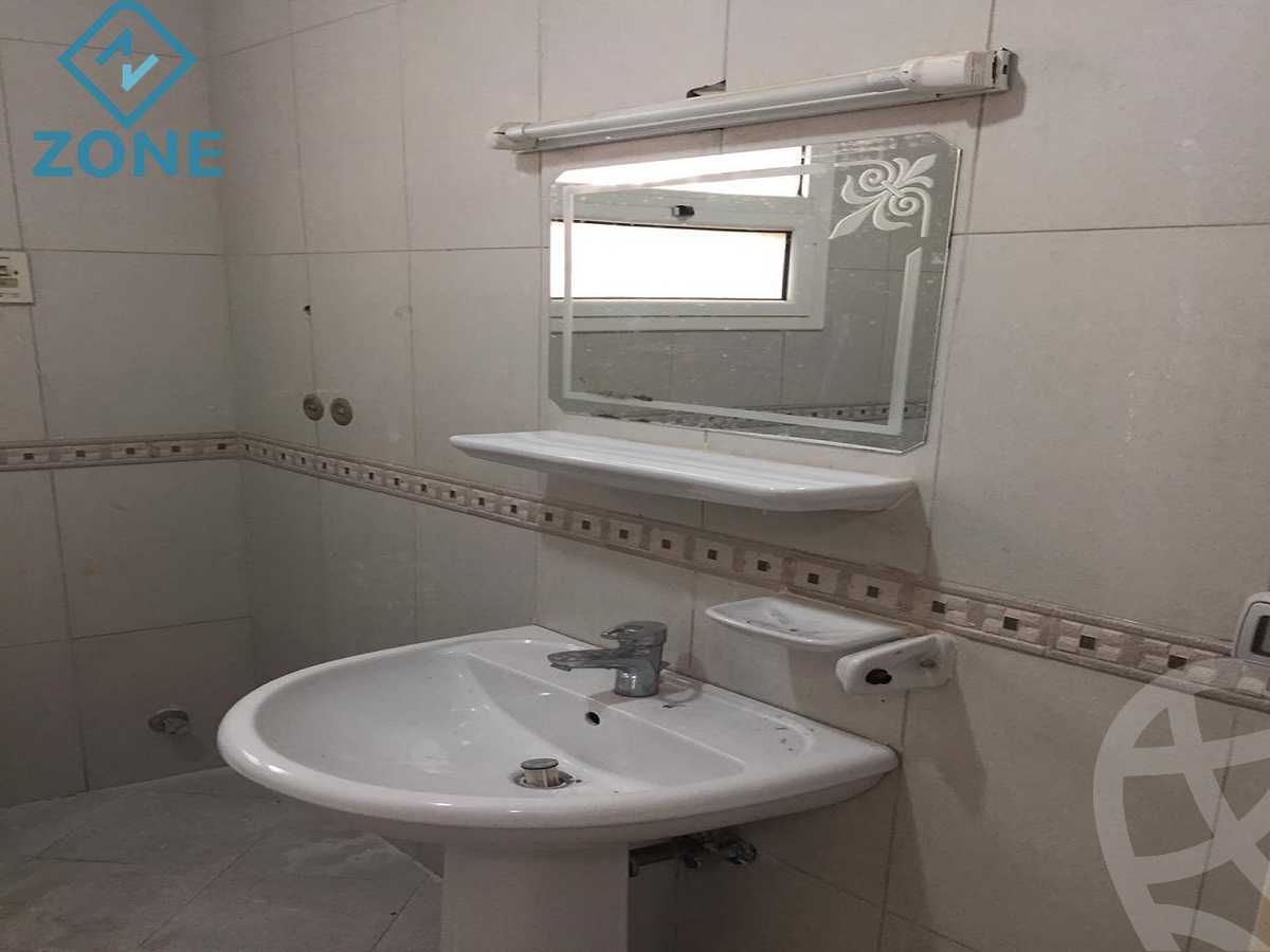 https://aqarmap.com.eg/ar/listing/6069443-for-rent-cairo-new-cairo-madinaty-eleventh-zone-buildings-group-112