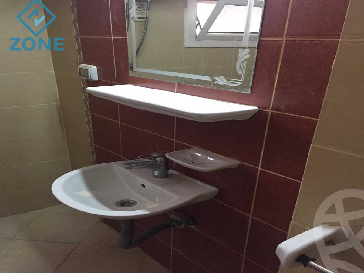 https://aqarmap.com.eg/ar/listing/6069443-for-rent-cairo-new-cairo-madinaty-eleventh-zone-buildings-group-112
