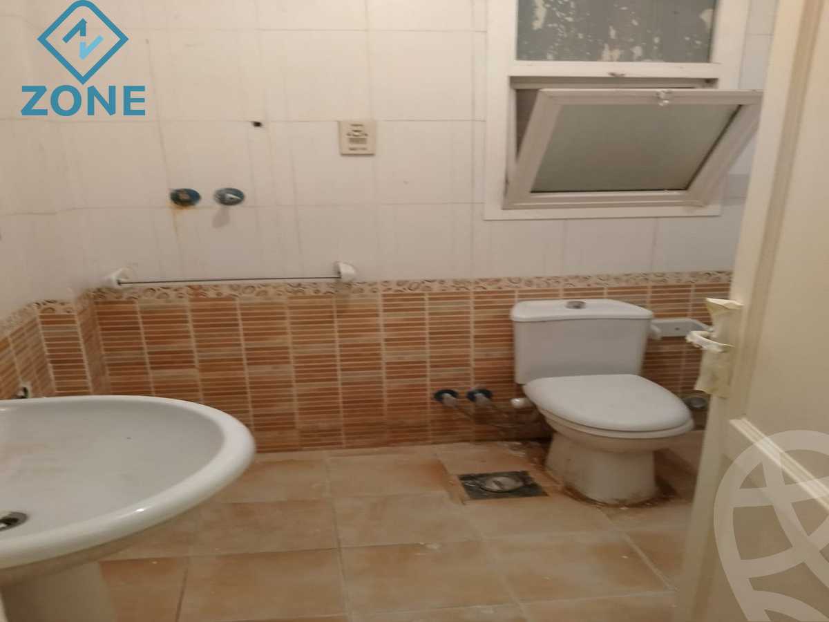 https://aqarmap.com.eg/ar/listing/6074599-for-sale-cairo-new-cairo-madinaty-third-zone-buildings-talaat-moustafa-road