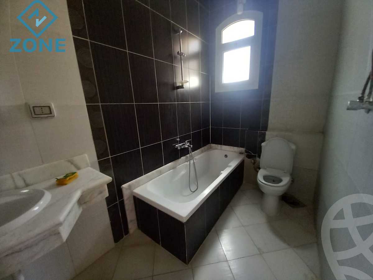 https://aqarmap.com.eg/en/listing/6074831-for-sale-cairo-new-cairo-madinaty-lmntq-lrb-fylt-group-15