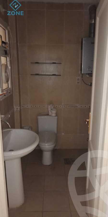 https://aqarmap.com.eg/en/listing/6106847-for-sale-cairo-new-cairo-madinaty-first-zone-buildings-13th-st.