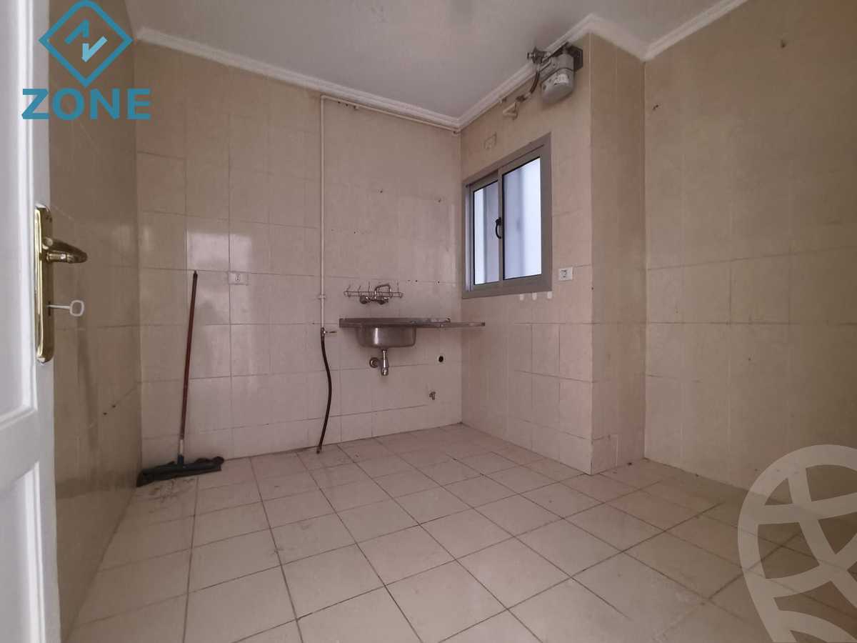 https://aqarmap.com.eg/en/listing/6107620-for-sale-cairo-new-cairo-madinaty-eleventh-zone-buildings-group-114