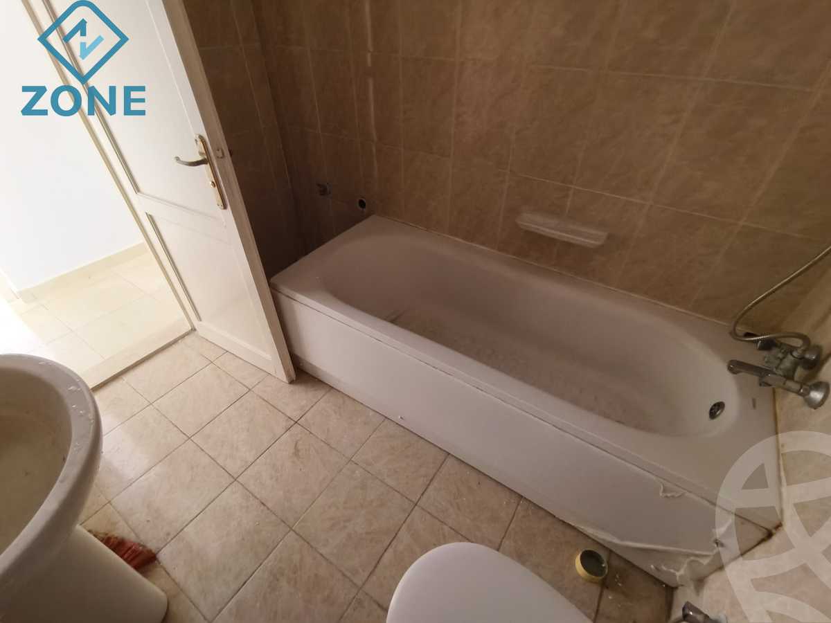 https://aqarmap.com.eg/en/listing/6107620-for-sale-cairo-new-cairo-madinaty-eleventh-zone-buildings-group-114
