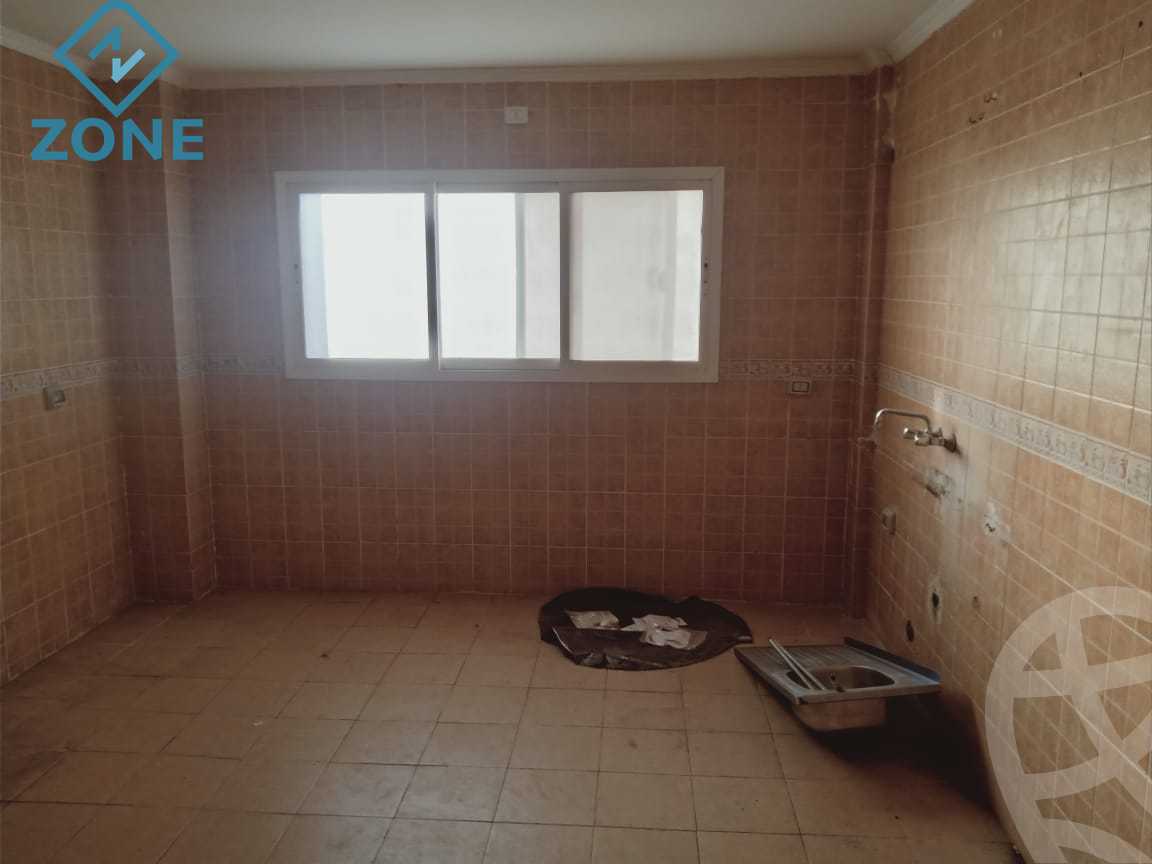 https://aqarmap.com.eg/ar/listing/6108263-for-sale-cairo-new-cairo-madinaty-first-zone-buildings-madinaty-road